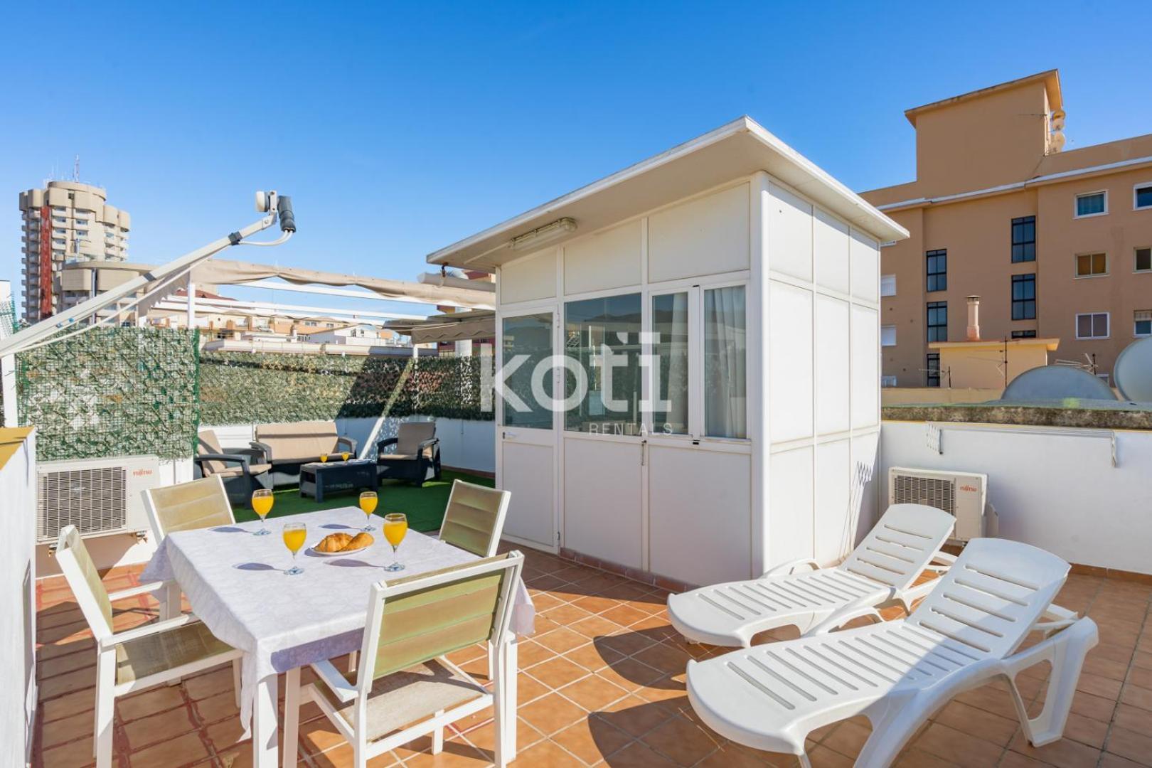 Koti Rentals - Atico Gamycol Fuengirola Luaran gambar